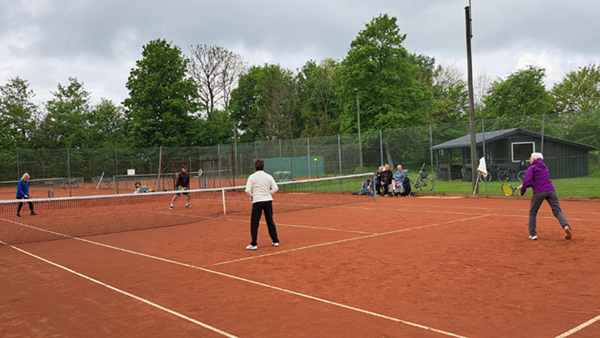 20260513 Artikelbillede seniortennis 850px